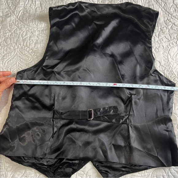 Erez Levi Leather Vest Medium — Boho Embroidered Tribal Festival Style - Picture 6 of 9